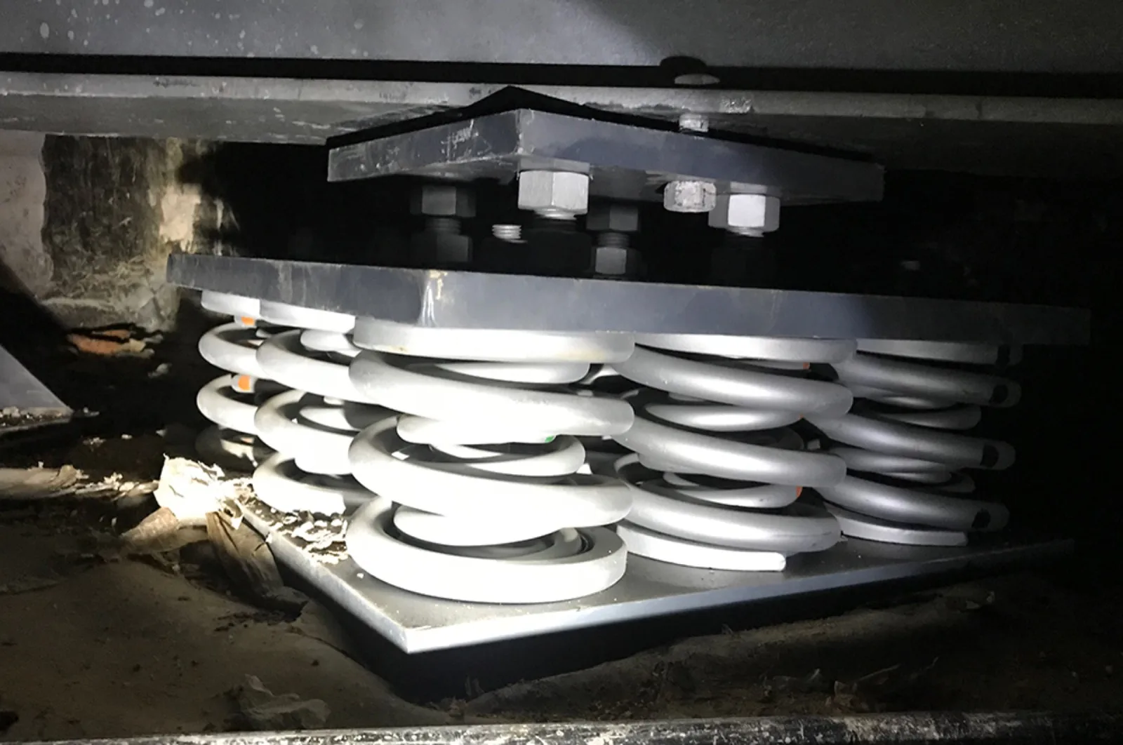Building isolation spring installation